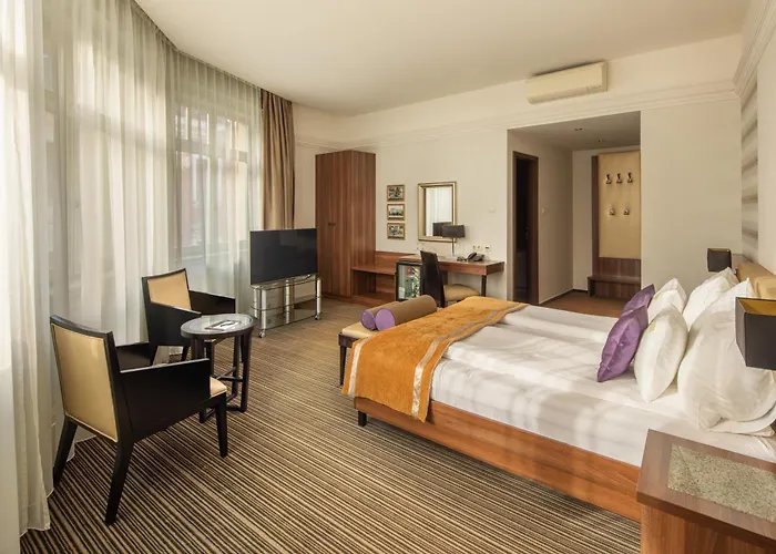 Grand Hotel Glorius Mako
